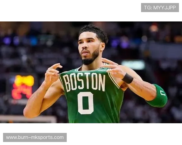 洛瑞冠军经验揭秘：如何在逆境中逆转取胜