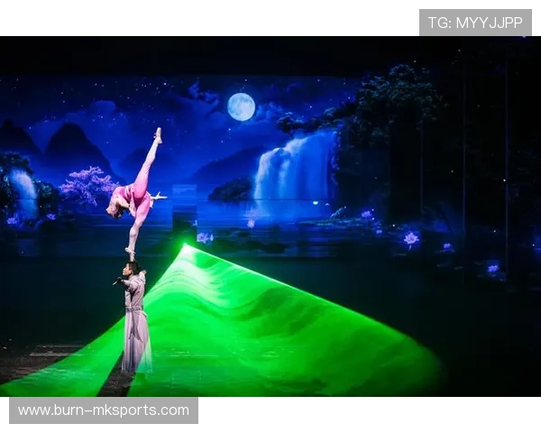 刘子歌女子蝶泳巅峰表现震撼泳坛，统治级实力彰显中国速度